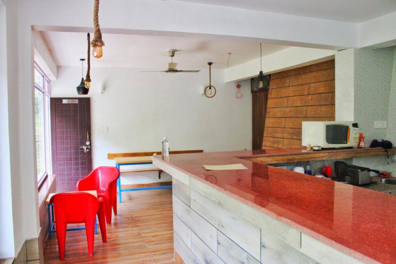 The Stream Side Hostel Mussoorie Exterior photo