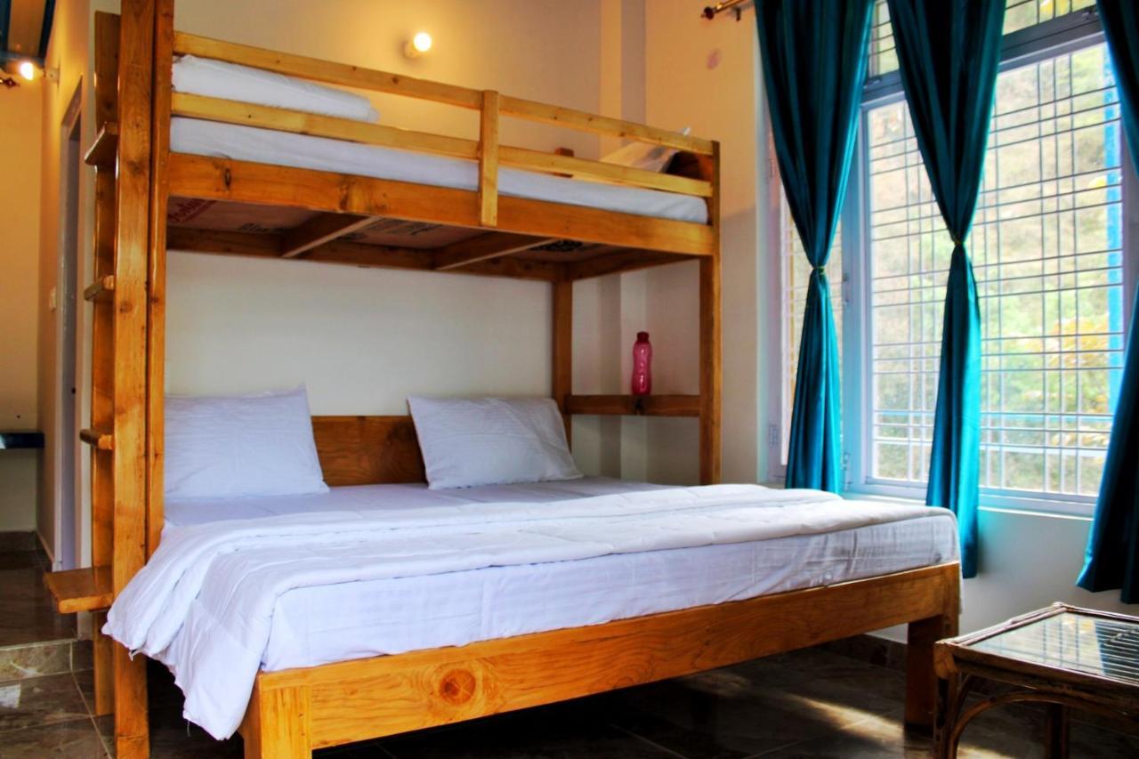 The Stream Side Hostel Mussoorie Exterior photo