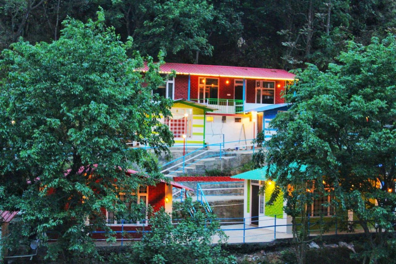 The Stream Side Hostel Mussoorie Exterior photo