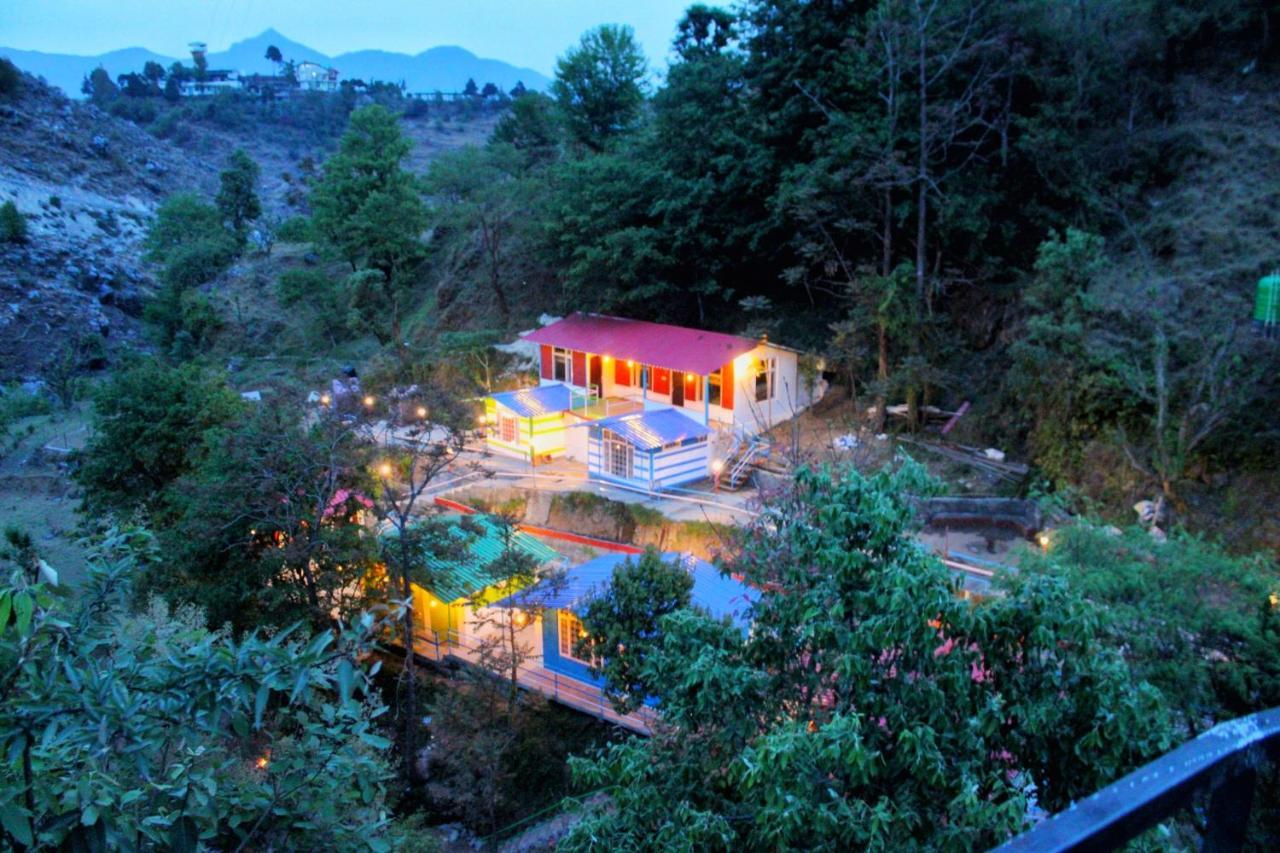 The Stream Side Hostel Mussoorie Exterior photo