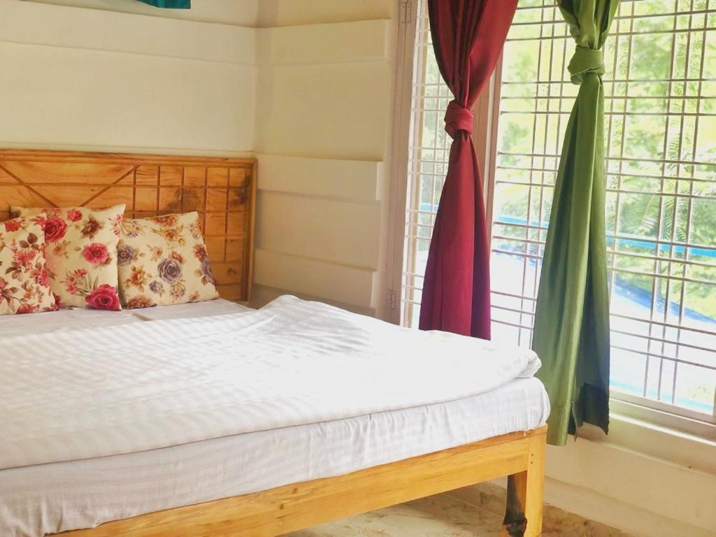 The Stream Side Hostel Mussoorie Exterior photo